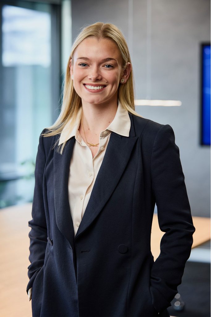 mia-grant-solicitor